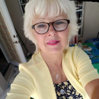 Debbie Garland
