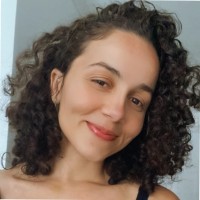 Rebeca Oliveira Assis