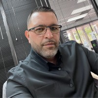 Efrem Hernandez