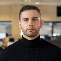 Adrián González