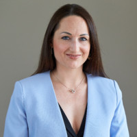 Karin Roth