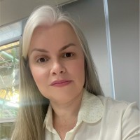 Aline Peron