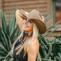 Lesli Stearns