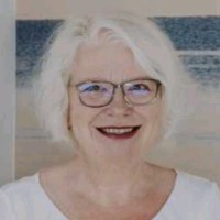 Iris Hebling