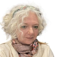 Linda Saint-Partner
