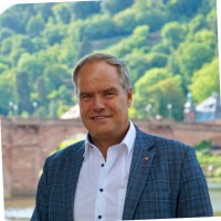 Prof. Dr. Eckart Würzner