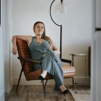 Annie Holland