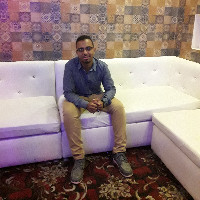 عمر محمود