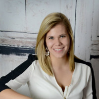 Laura Kemper, Eit
