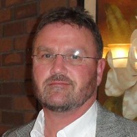 Kenneth DeVries