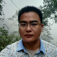喻万里