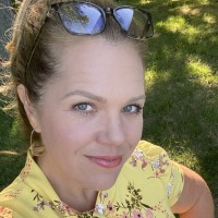 Rebecca Elvy