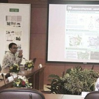 Ar.Gembong Reksa Kawula, IAI