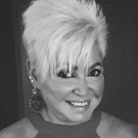 yvonne lefebre