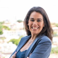 Andrea Gomes Constantino