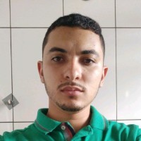 Robert Makay Lima Soares