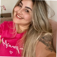 Paola Leal