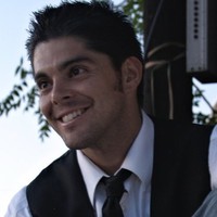 Nicolas Flores