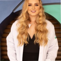 Júlia de Almeida Costa