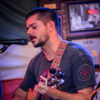 Pierce Pettis