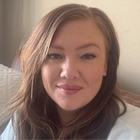 Stefanie H.