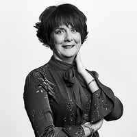 Esther Leach