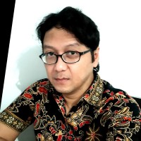 Tomy Risqi