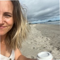 Danielle Thomson
