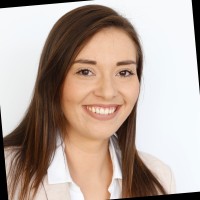 Alexandra Mayer