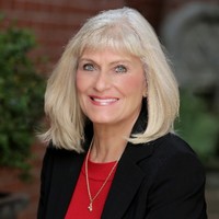 Liana Hawes