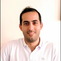 Hesam Komari