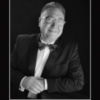 Ken Macdonald
