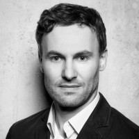 Henning E.