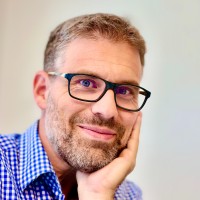 Dr. Matthias D. Studer