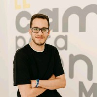 Fernando Flores Garrido