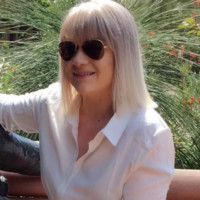 Holly Munro