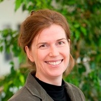 Jo Hutchinson