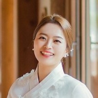 Stella Cholong Jung