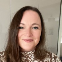 Nicola Barcroft(Assoc Cipd)