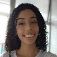 Larissa Barros