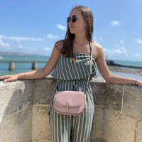 Flora Ménard