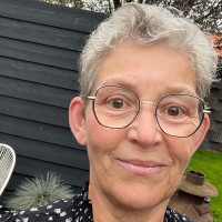 Liesbeth Van Dam