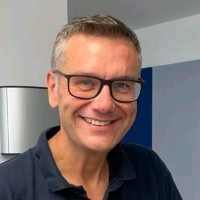 Steve Elliot