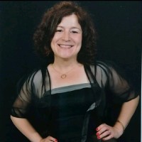Ana Ciendones