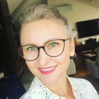 Ruth Amanda