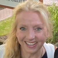 Beth White