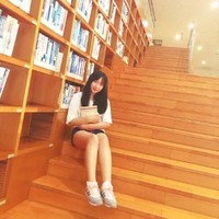 尹馨培
