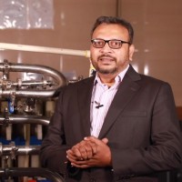 D M Naveen Giri