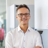 Laurent D.