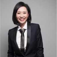 Adela Chen